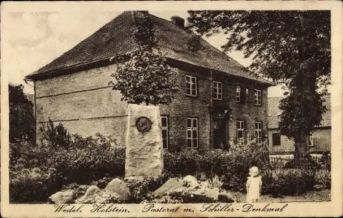 Ak Wedel an der Elbe, Pastorat, Schiller-Denkmal