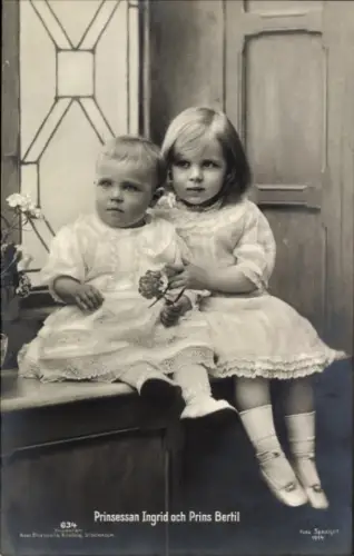Ak Prinzessin Ingrid von Schweden, Prinz Bertil, Portrait