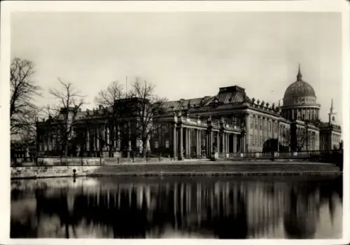Ak Potsdam Sanssouci, Stadtschloss, Lange Brücke, Kuppel der Nikolaikirche