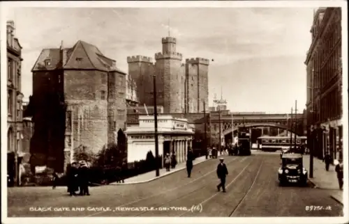 PC Newcastle upon Tyne Northumberland England, Black Gate and Castle