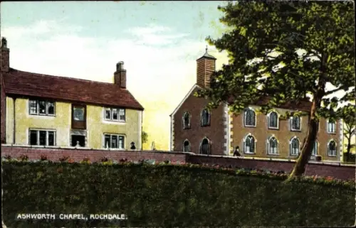 Ak Rochdale North West England, Ashworth Chapel,  zwei Gebäude, grüne Wiese, keine Personen