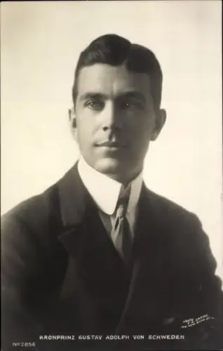 Ak Kronprinz Gustav Adolf von Schweden, Portrait
