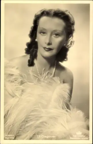 Ak Schauspielerin Lil Dagover, Portrait, Federfächer, Autogramm
