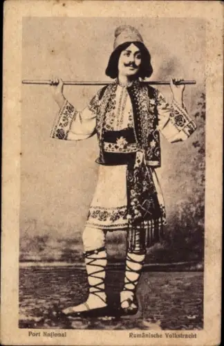 Ak Junger Mann in rumänischer Volkstracht