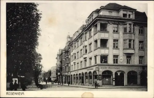 Ak Rosenheim im Alpenvorland Oberbayern, Cafe Rathaus, Straßenansicht
