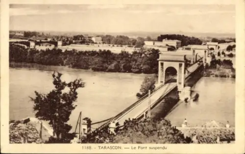 Ak Tarascon Bouches du Rhône, Kirche Sainte Marthe, Brücke über Wasser, Landschaft,  Le Pont susp