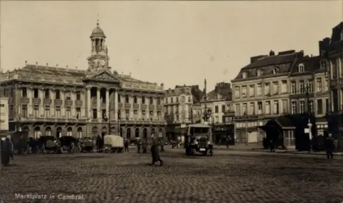 Ak Cambrai Nord, Marktplatz