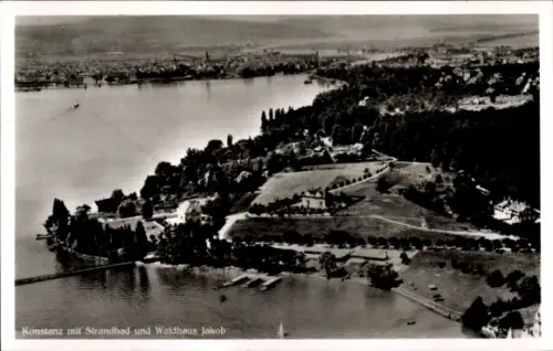 Ak Konstanz am Bodensee, Luftaufnahme von  Strandbad, Waldhaus Jakob, Bodensee