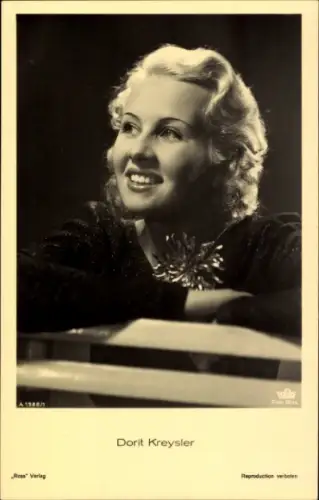 Ak Schauspielerin Dorit Kreysler, Portrait, Ross Verlag 1988/1