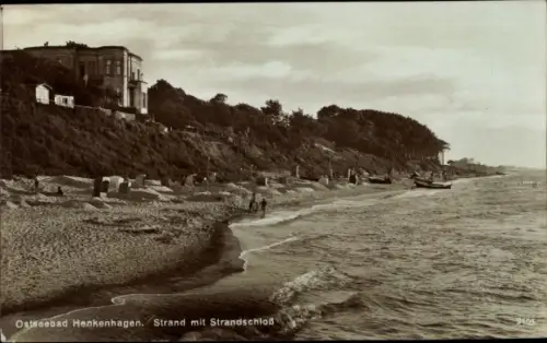 Ak Ustronie Morskie Henkenhagen Pommern, Strand, Strandschloss
