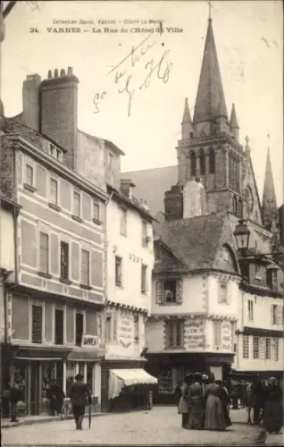 Ak Vannes Morbihan, Rue de l'Hotel de Ville