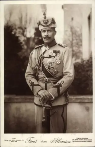 Ak Fürst von Albanien, Wilhelm Friedrich Heinrich Prinz zu Wied, Portrait in Uniform, Orden