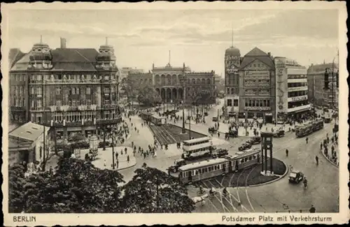 Ak Berlin Tiergarten, Potsdamer Platz mit Verkehrsturm, Straßenbahnen, Bus