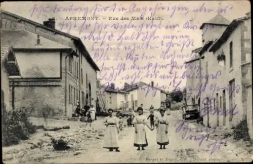 Ak Apremont Ardennes, Rue des Mais