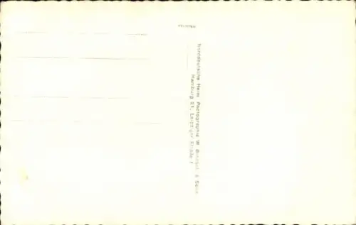 Ak Mädchen mit Puppe, Portrait