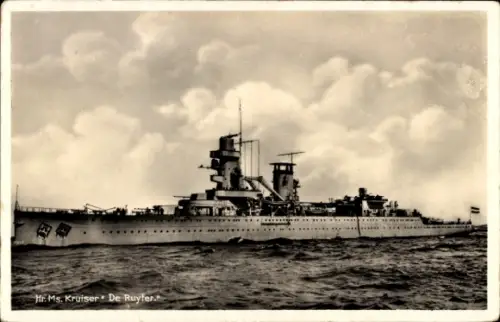 Ak Niederländisches Kriegsschiff De Ruyter