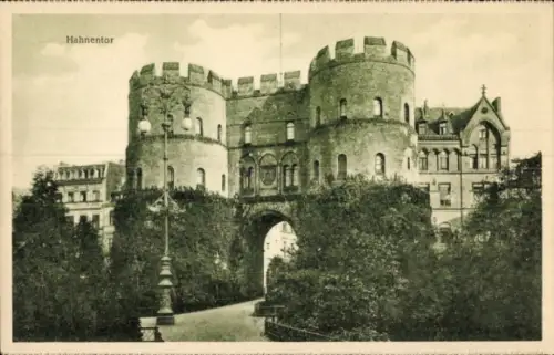 Ak Köln am Rhein, Hahnentor,  Stadtmauer, Bäume, Laterne
