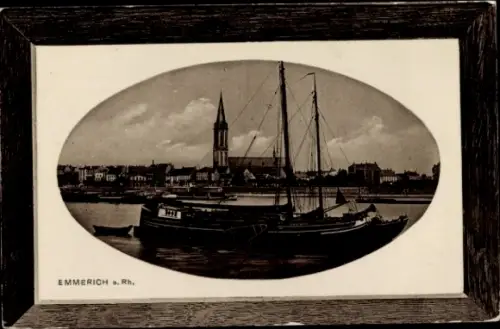 Ak Hoch Elten Emmerich am Rhein, Schiff auf dem Wasser, Stadtansicht, Kirche im Hintergrund, Emme