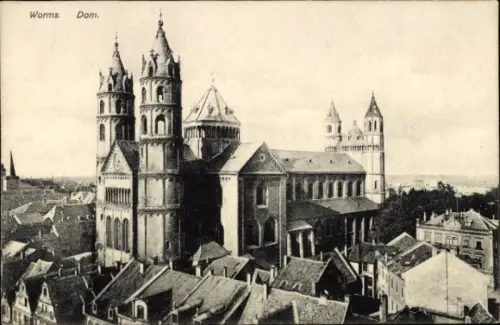 Ak Worms am Rhein, Worms Dom,  Architektur, Stadtansicht, schwarz-weiß