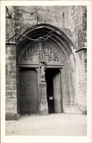 Foto Ak Saint Jean de Luz Pyrénées Atlantiques, Kirchenportal