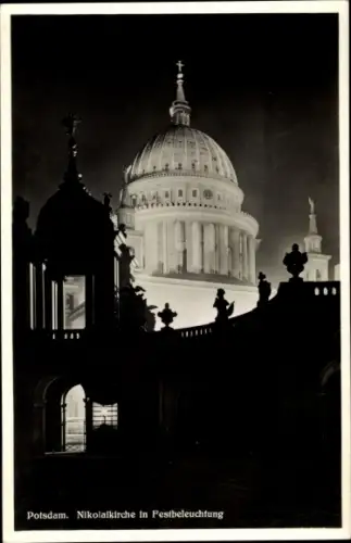 Ak Potsdam in Brandenburg, Nikolaikirche in Festbeleuchtung