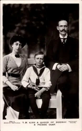 Ak König Haakon VII. von Norwegen, Königin Maud, Prinz Olav, Portrait