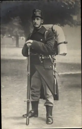 Ak König Albert I. von Belgien, Portrait in Uniform