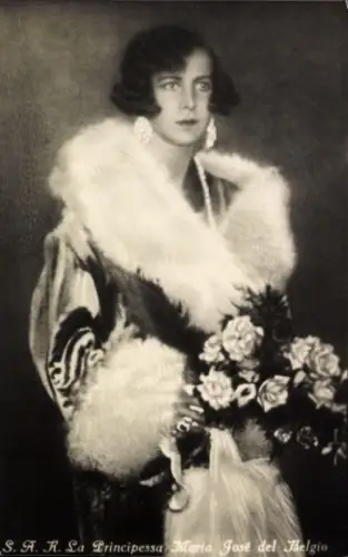 Ak Marie José von Belgien, Königin von Italien, Portrait