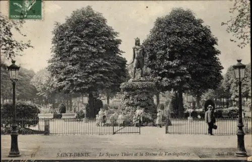 Ak Saint Denis Seine Saint Denis, Le Square Thiers et la Station de Vercingetorix