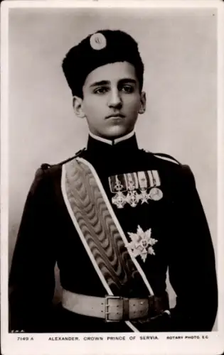 Ak Kronprinz Alexander von Serbien, Portrait in Uniform, Orden