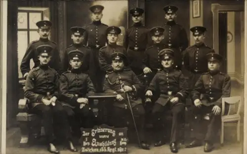 Foto Ak Zwickau in Sachsen, Deutsche Soldaten in Uniform, Gruppenbild