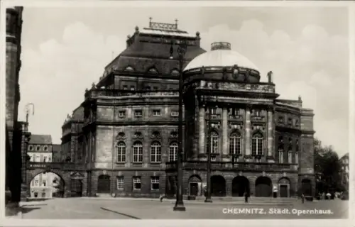 Ak Chemnitz in Sachsen,  Städt. Opernhaus, Schwarz-Weiß, 20. Jahrhundert