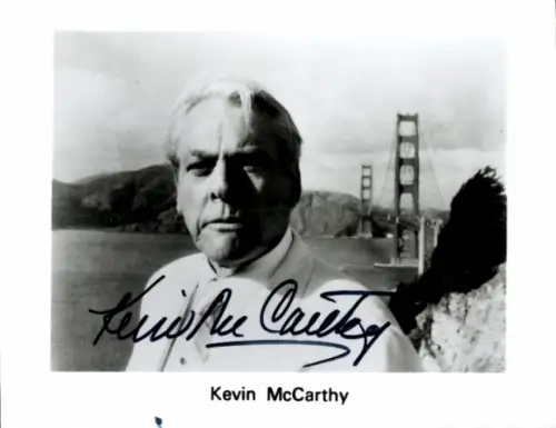 Ak Schauspieler Kevin McCarthy, Portrait, Autogramm