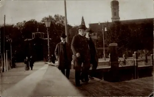 Ak Friedrichshafen am Bodensee, Luftschiffkonstrukteur Ferdinand Graf von Zeppelin