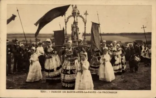 CPA Plonévez Porzay Finistère, Pardon de Sainte Anne la Palud, Procession
