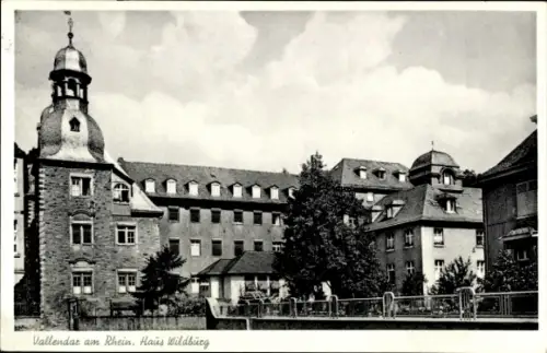 Ak Vallendar am Rhein,  Haus Wildburg, Gebäude mit Turm, Bäume