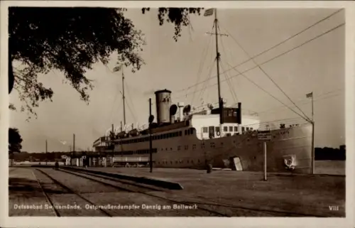 Ak Świnoujście Swinemünde Pommern, Ostpreußendampfer Danzig am Bollwerk