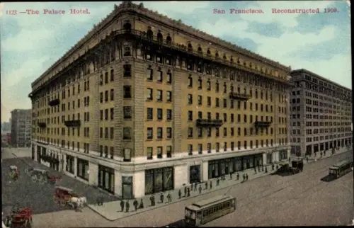 Ak San Francisco Kalifornien USA, Palace Hotel,  Rekonstruktion 1909, Straßenansicht, Kutschen, S