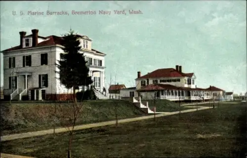 Ak Bremerton Washington USA, U.S. Marine Barracks,  Gebäude, Rasen