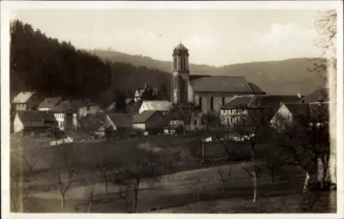 Ak Wangenbourg Wangenburg Elsass Bas Rhin, Dorfansicht, Kirche, Häuser, Bäume, Wangenbourg
