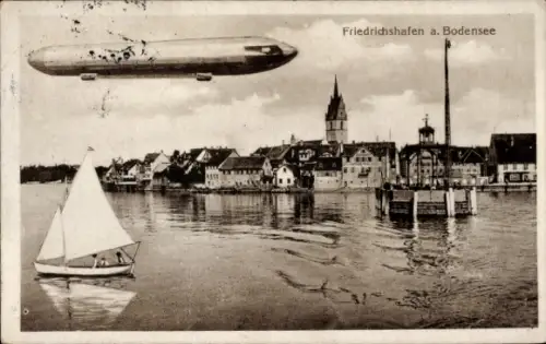 Ak Friedrichshafen am Bodensee, Gesamtansicht, Zeppelin, Segelboot
