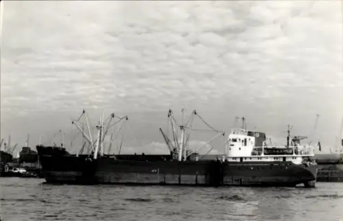 Foto Frachtschiff im Hafen, Nordheim