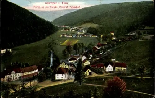 Ak Ohrdruf in Thüringen, Landschaftsaufnahme,  Straße Ohrdruf-Oberhof, 