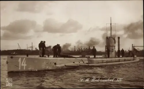 Ak Deutsches U Boot, Unterseeboot, SM U 14, Kaiserliche Marine