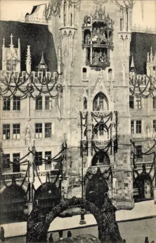 Ak München, Rathaus mit Glockenspiel