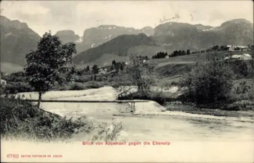 Ak Seealp Appenzell Innerrhoden Schweiz, Blick auf die Ebenalp, Berge im Hintergrund, Fluss im Vo