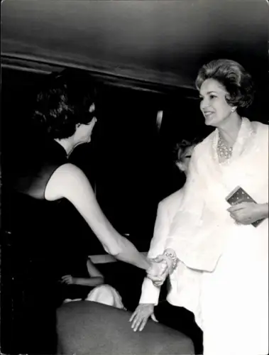 104 Pressefotos Caterina Valente, Portraits und Filmszenen