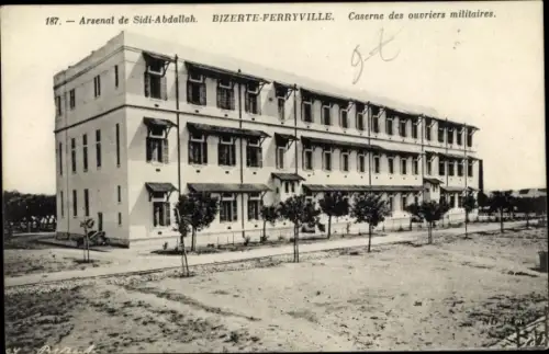 Ak Menzel Bourguiba Ferryville Tunesien, Arsenal de Sidi-Abdallah, Caserne des Ouvriers Militaires