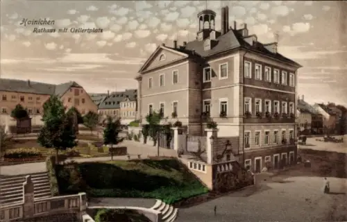 Ak Hainichen Sachsen, Rathaus mit Gellertplatz, Park