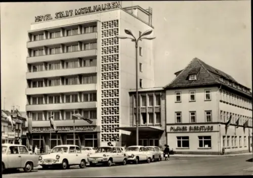 Ak Mühlhausen in Thüringen, Hotel Stadt Mühlhausen, PKWs, Pilsner Bierstube